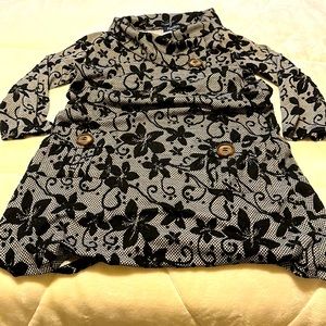 Sz M Papillon Dress with Pockets